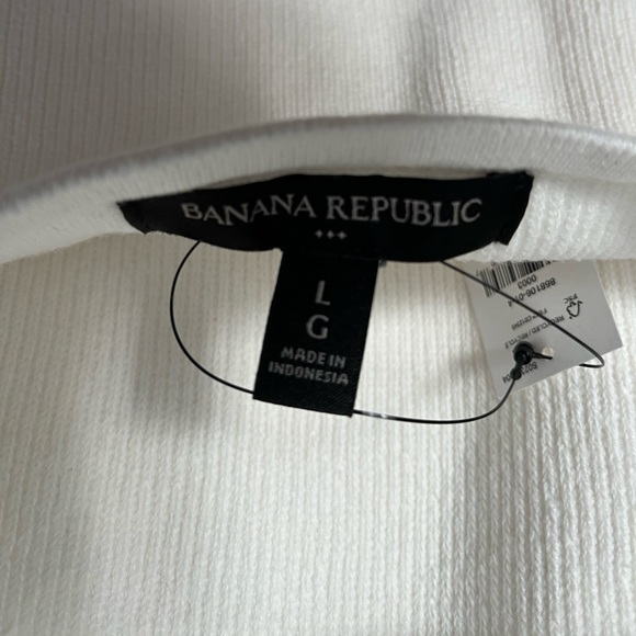 Banana Republic ribbed halter sweater top, size Large in White. - Picture 3 of 3